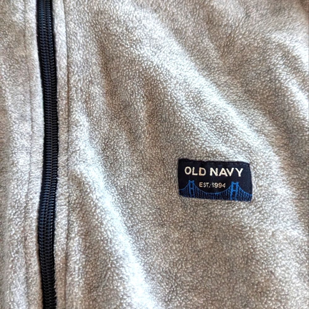 Old navy zip sweater